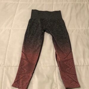 PINK VS cool and comfy Capri ombré leggings
